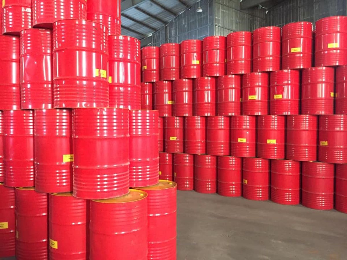 Dầu Động Cơ Shell – Bảo Vệ Tối Ưu Cho Xe Máy, Ô Tô & Xe Tải